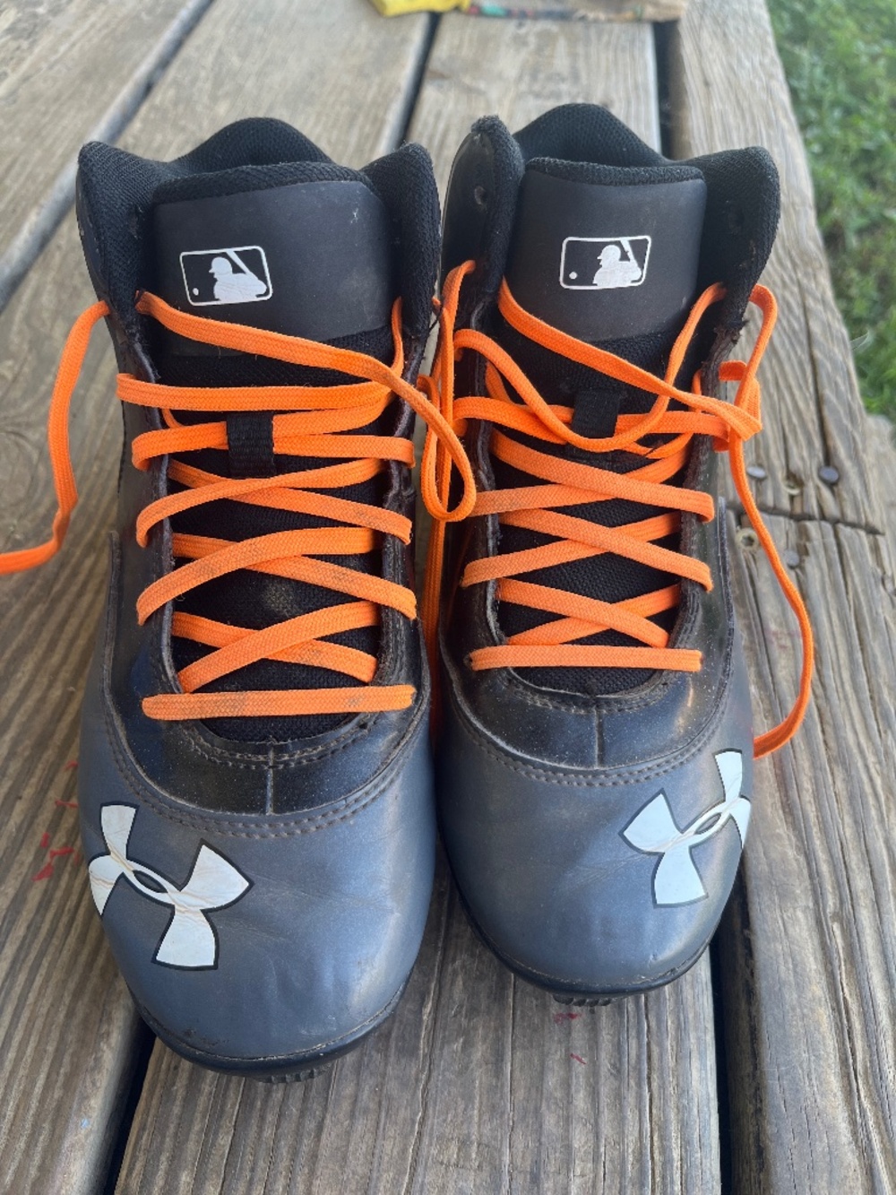 Youth Under Armour cleats